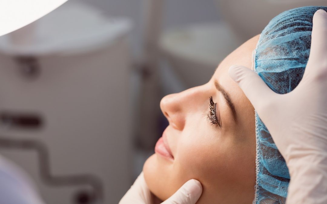 QUIERO REALIZARME UNA RINOPLASTIA. ¿QUÉ DEBO SABER ANTES?